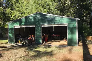 290 Crest Dr, Cave Junction, OR 97523 - Photo 5