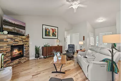 4331 SW Callaway Court, Redmond, OR 97756 - Photo 7