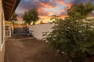 2700 Falcon St, White City, OR 97503 - Photo 17