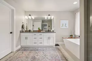 63147 NW Vis Mdw Ln, Bend, OR 97703 - Photo 21