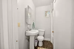 2710 W Stewart Ave, Medford, OR 97501 - Photo 37