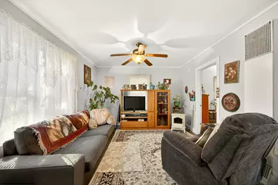 2710 W Stewart Avenue, Medford, OR 97501 - Photo 29