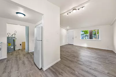 1036 W 12th Street, Medford, OR 97501 - Photo 17