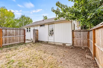 1036 W 12th Street, Medford, OR 97501 - Photo 47