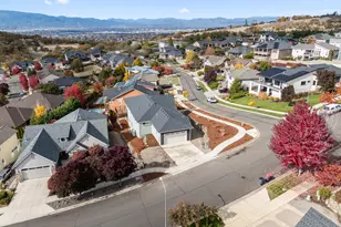 4260 Falcon Ridge Terrace, Medford, OR 97504 - Photo 3