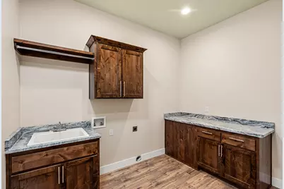 4260 Falcon Ridge Terrace, Medford, OR 97504 - Photo 33