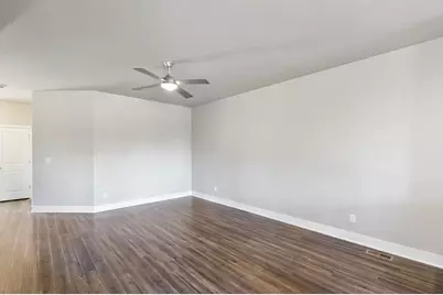 748 NE Vail Lane, Bend, OR 97701 - Photo 9