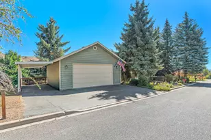 99 Ridgecrest Dr, Klamath Falls, OR 97601 - Photo 5