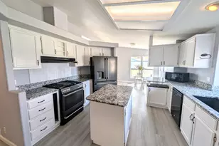 1188 NE 27th St, Bend, OR 97701 - Photo 13