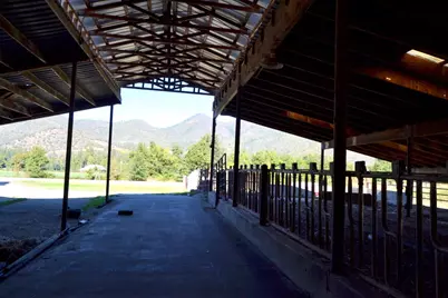 15950 Highway 238, Applegate, OR 97530 - Photo 17