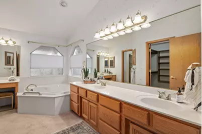 1320 Redwood Circle, Grants Pass, OR 97527 - Photo 29