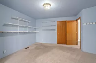 1320 Redwood Cir, Grants Pass, OR 97527 - Photo 33