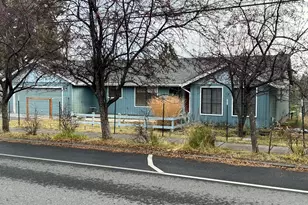 1399 NW Portland Ave NW, Bend, OR 97703 - Photo 3