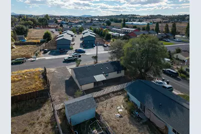 336 SW H Street, Madras, OR 97741 - Photo 17