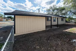 336 SW H St, Madras, OR 97741 - Photo 15