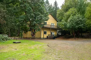 709 Pinewood Way, Cave Junction, OR 97523 - Photo 19