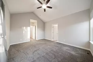 489 NW 29th St, Redmond, OR 97756 - Photo 13