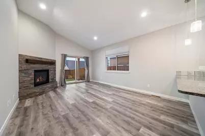 489 NW 29th Street, Redmond, OR 97756 - Photo 9