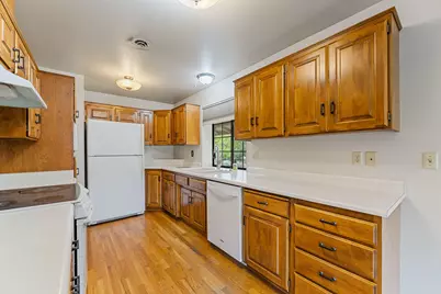 338 Kilborn Drive, Grants Pass, OR 97526 - Photo 7