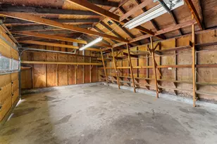 338 Kilborn Dr, Grants Pass, OR 97526 - Photo 29