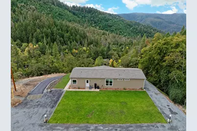 5572 Jumpoff Joe Creek Road, Grants Pass, OR 97526 - Photo 21