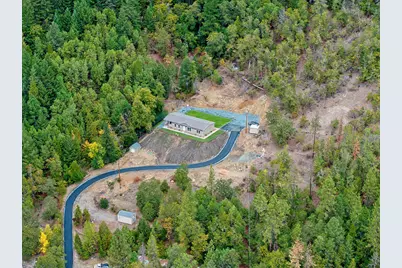 5572 Jumpoff Joe Creek Road, Grants Pass, OR 97526 - Photo 27