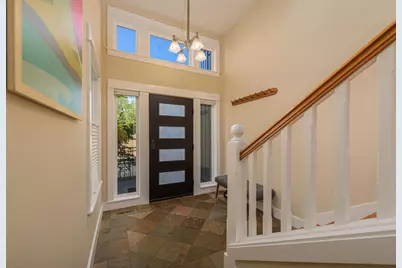 2525 NW 1st Street, Bend, OR 97703 - Photo 15