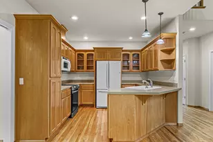 4505 Wolf Run Dr, Medford, OR 97504 - Photo 13