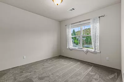 4505 Wolf Run Drive, Medford, OR 97504 - Photo 33