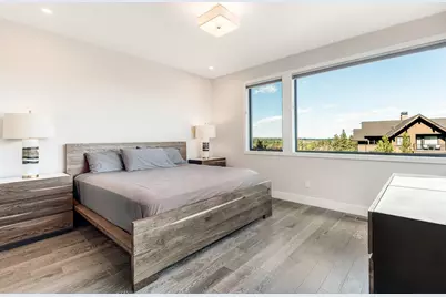 19211 Gateway Loop, Bend, OR 97702 - Photo 17