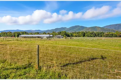 18200 Williams Highway, Williams, OR 97544 - Photo 103