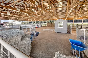 18200 Williams Hwy, Williams, OR 97544 - Photo 81