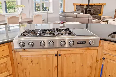 18200 Williams Highway, Williams, OR 97544 - Photo 15