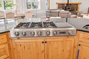 18200 Williams Hwy, Williams, OR 97544 - Photo 15