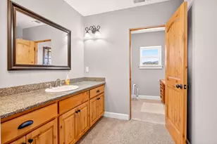 18200 Williams Hwy, Williams, OR 97544 - Photo 33