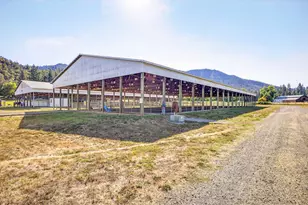 18200 Williams Hwy, Williams, OR 97544 - Photo 75