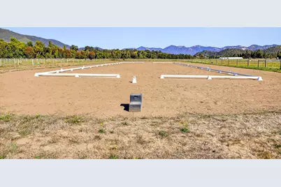 18200 Williams Highway, Williams, OR 97544 - Photo 85