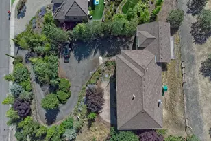 104 Monterey Dr, Medford, OR 97504 - Photo 37