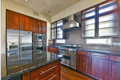 104 Monterey Drive, Medford, OR 97504 - Photo 5