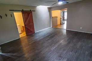 419 E Main St, Rogue River, OR 97537 - Photo 11