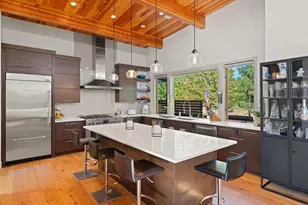 61612 Hosmer Lake Dr, Bend, OR 97702 - Photo 23