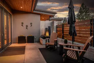 61612 Hosmer Lake Dr, Bend, OR 97702 - Photo 39