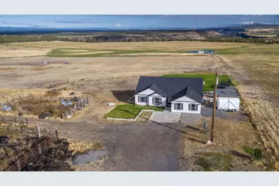 7056 SW Kent Lane, Culver, OR 97734 - Photo 9