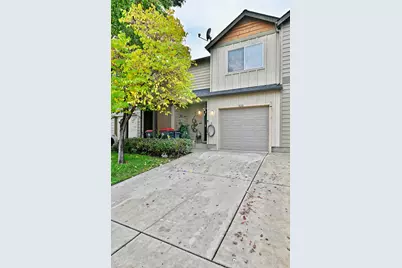 7635 Coloma Street, White City, OR 97503 - Photo 1