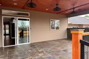 1231 Poppy Ridge Dr, Eagle Point, OR 97524 - Photo 57