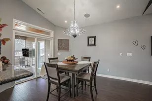 1231 Poppy Ridge Dr, Eagle Point, OR 97524 - Photo 19