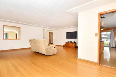 571 NW Wade Street NW, Estacada, OR 97023 - Photo 39