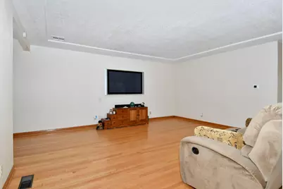 571 NW Wade Street NW, Estacada, OR 97023 - Photo 43