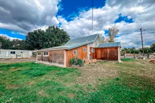 809 Ingle St, Mount Vernon, OR 97865 - Photo 3