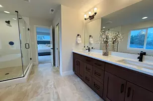 61429 SE Daybreak Ct, Bend, OR 97702 - Photo 13